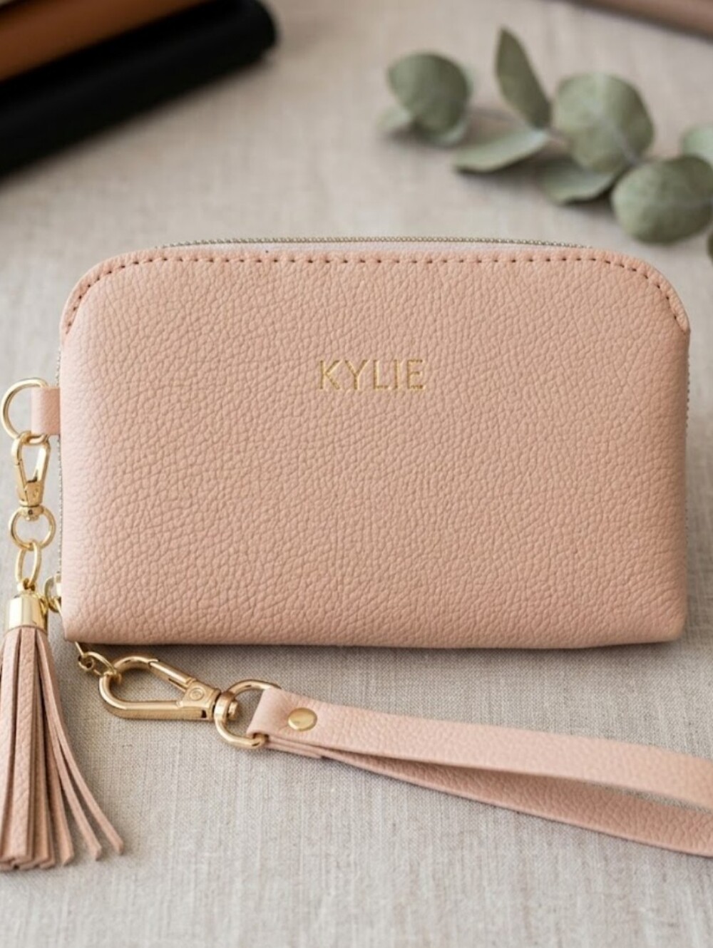 Chic KYLIE Designer Pebbled Faux Leather Wristlet Pouch